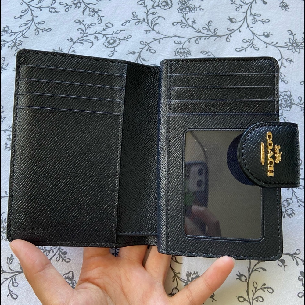 Coach Wallet - Picture 2 of 4